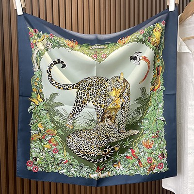 Custom 26.8" x 26.8" 100% Silk Hair Tie Mulberry Twill Silk Scarf